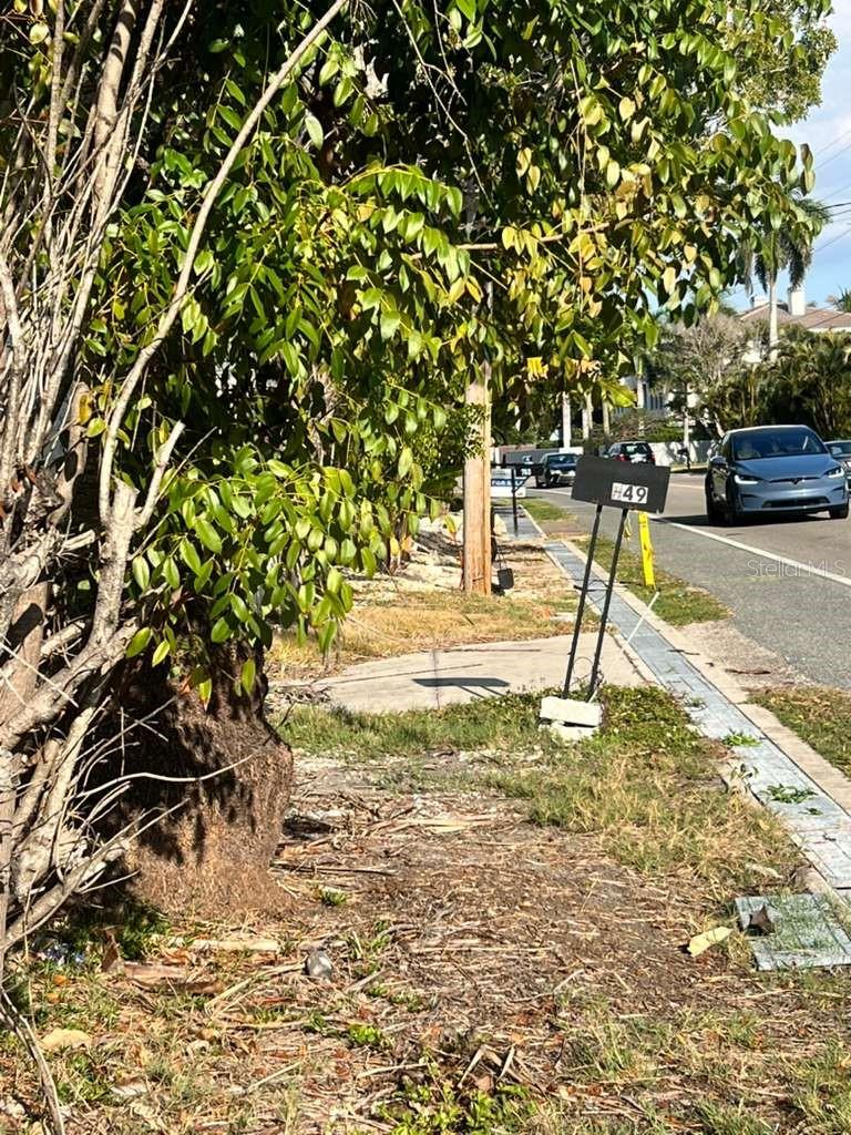 Image 41 of 42 For 749 Siesta Drive