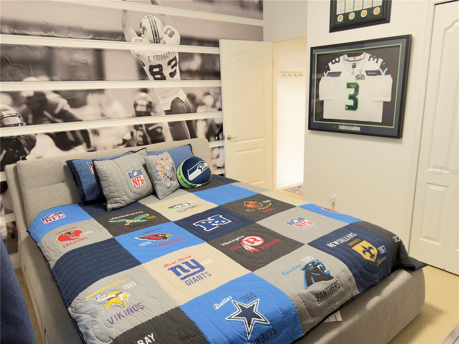 Image 11 of 31 For 15976 Citrus Knoll Drive