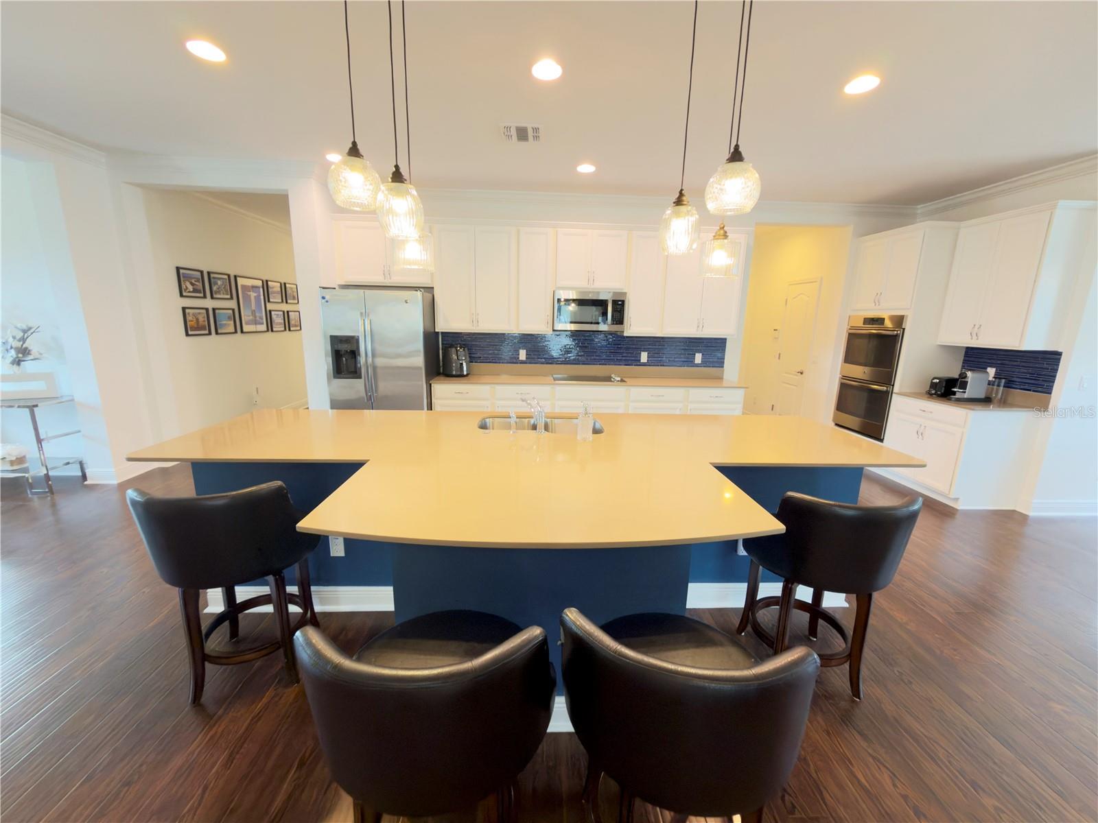 Image 3 of 31 For 15976 Citrus Knoll Drive