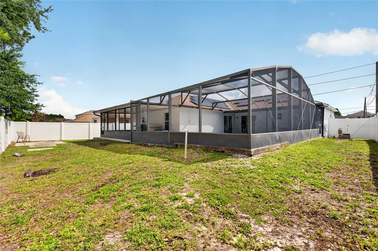 Image 34 of 49 For 718 Toulon Drive