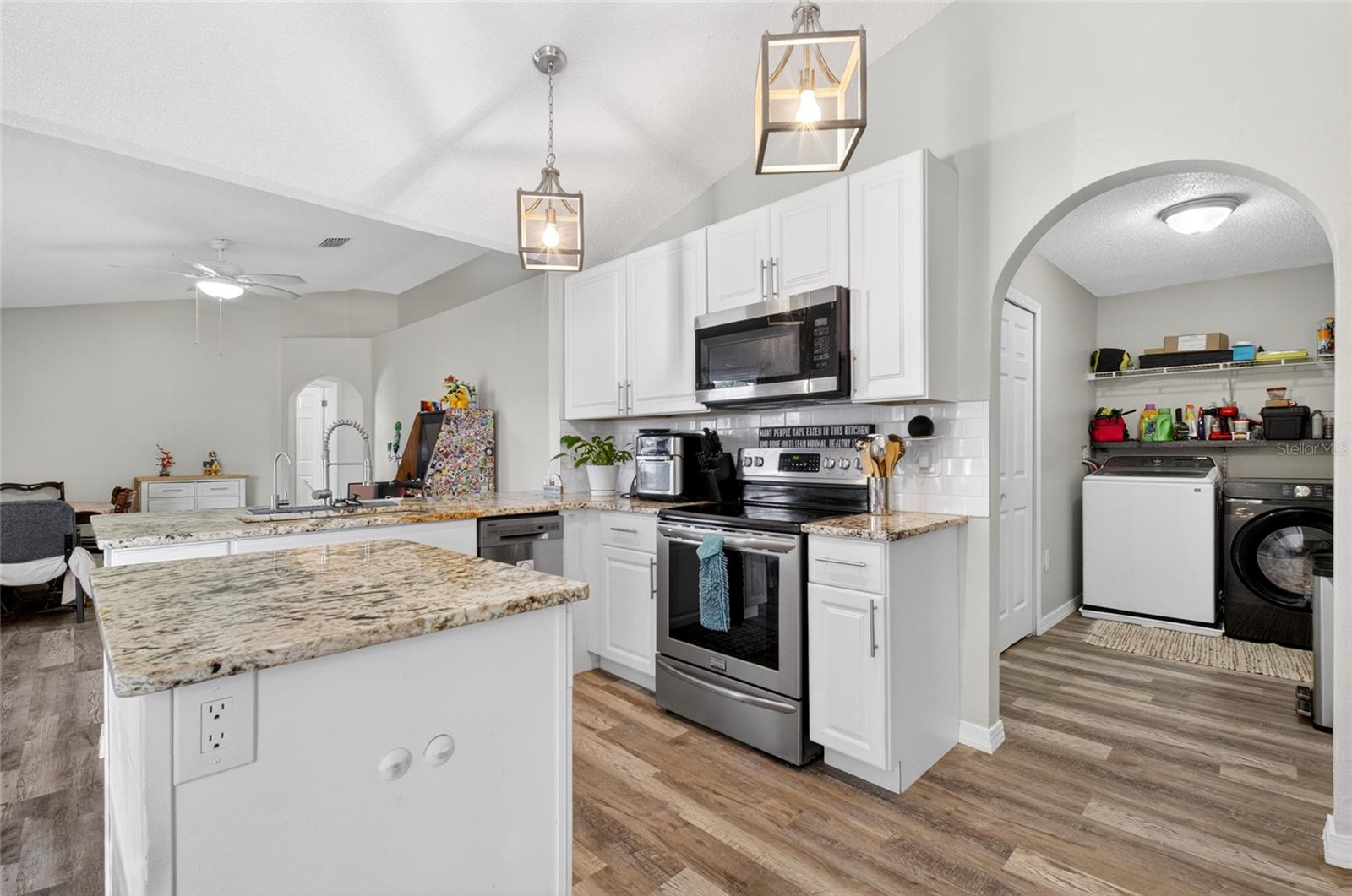 Image 6 of 49 For 718 Toulon Drive