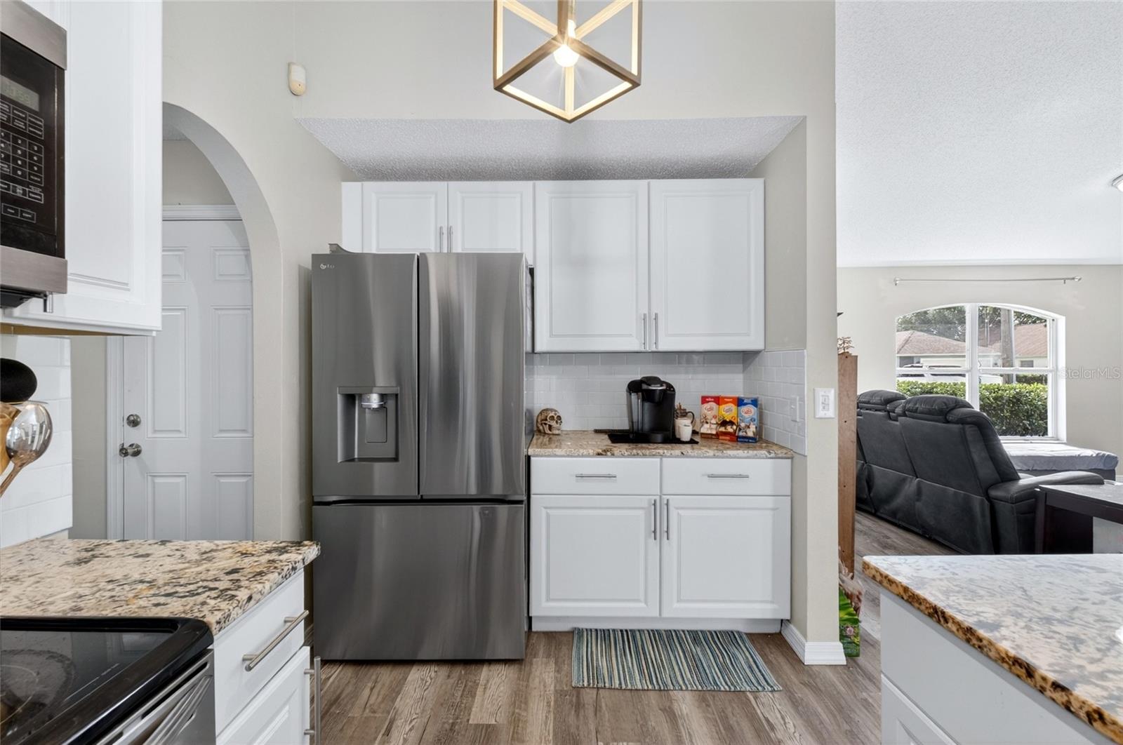 Image 7 of 49 For 718 Toulon Drive