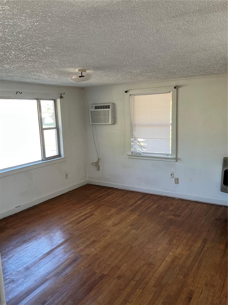 Image 5 of 25 For 2893 Eva Mae Street