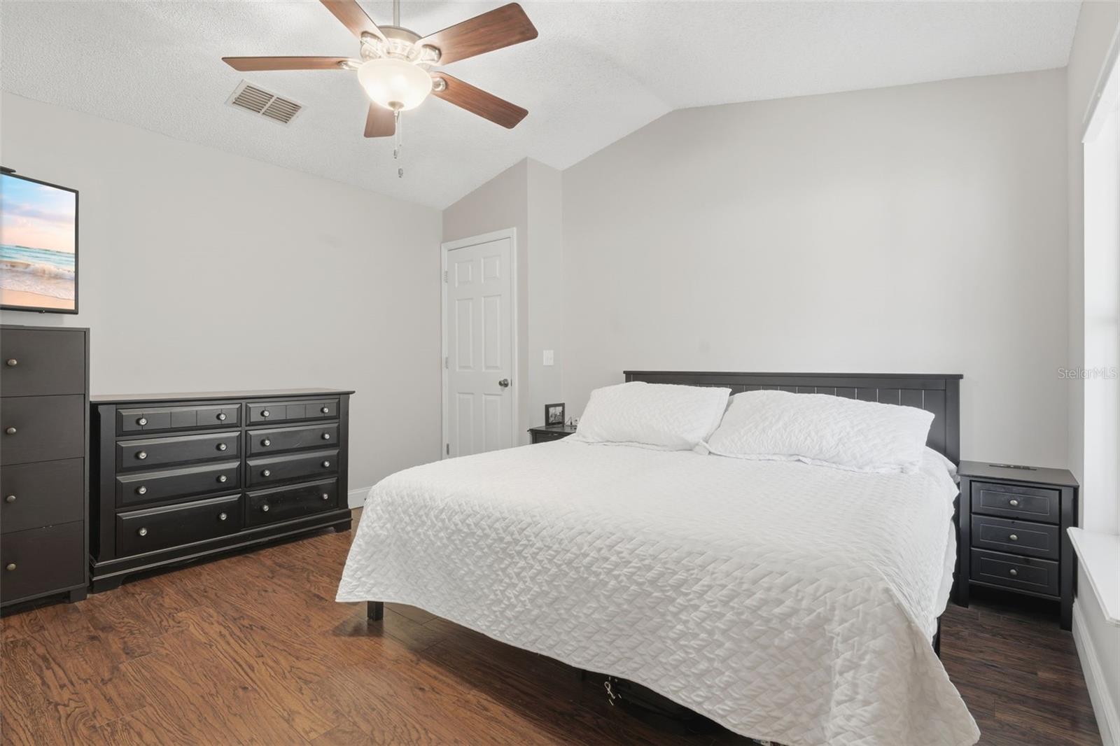 Image 11 of 17 For 3353 Partridge Street