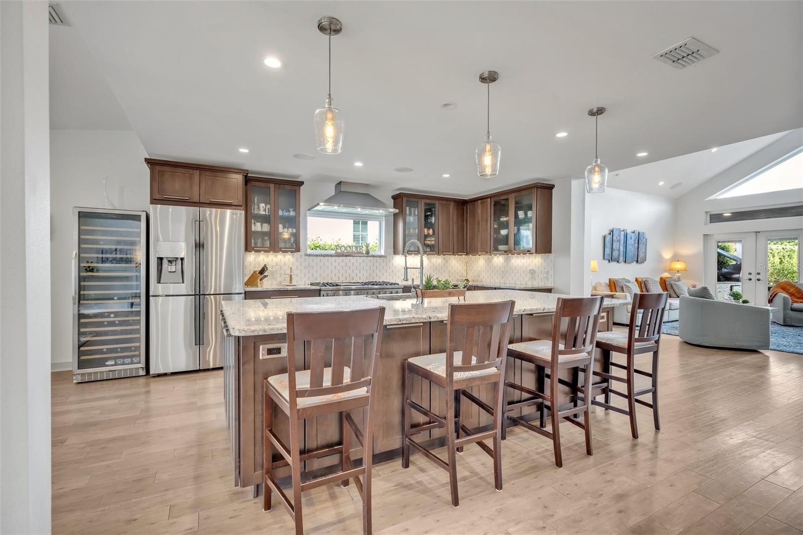 Image 11 of 58 For 1661 Woodland Avenue