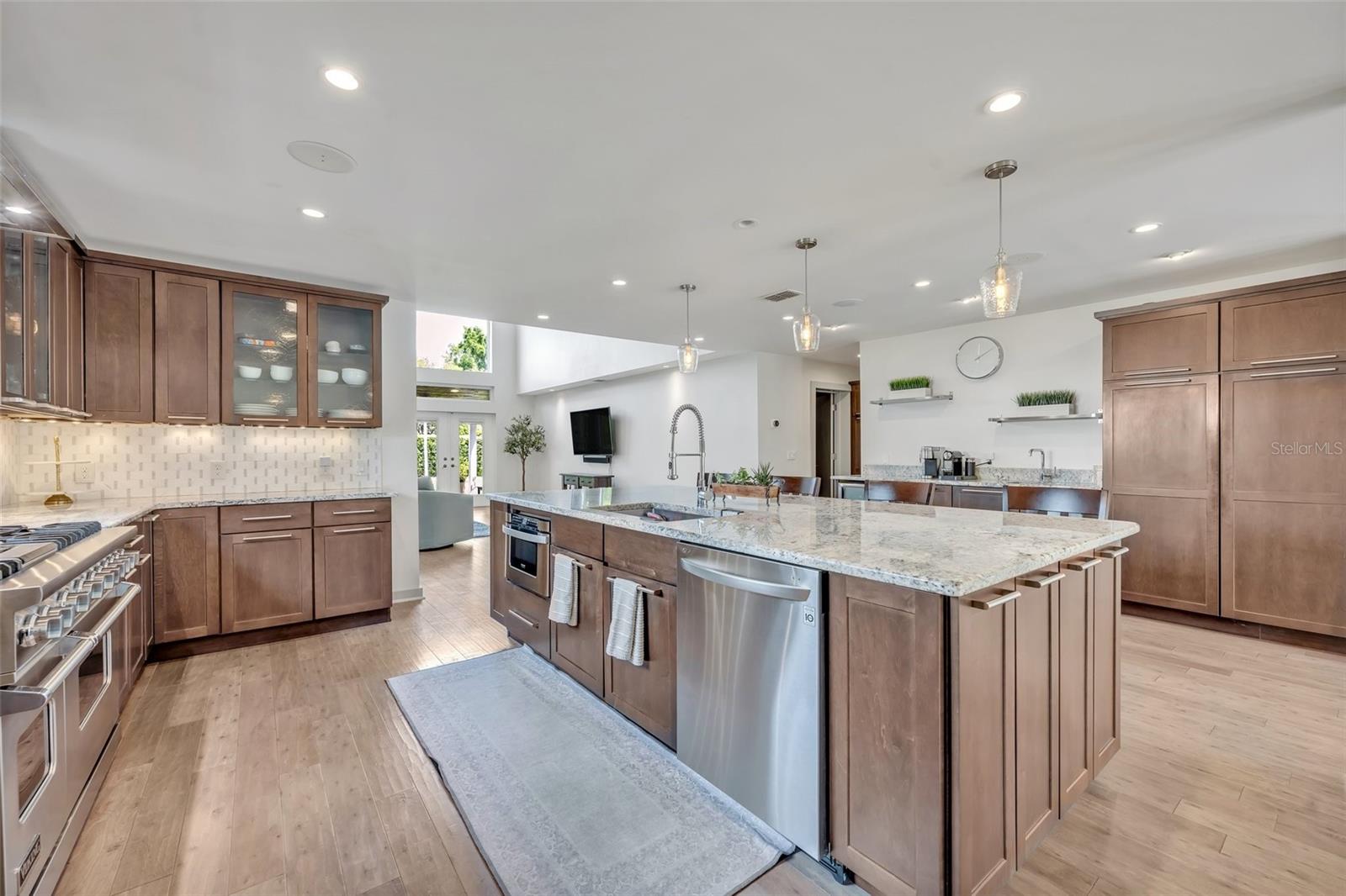 Image 12 of 58 For 1661 Woodland Avenue