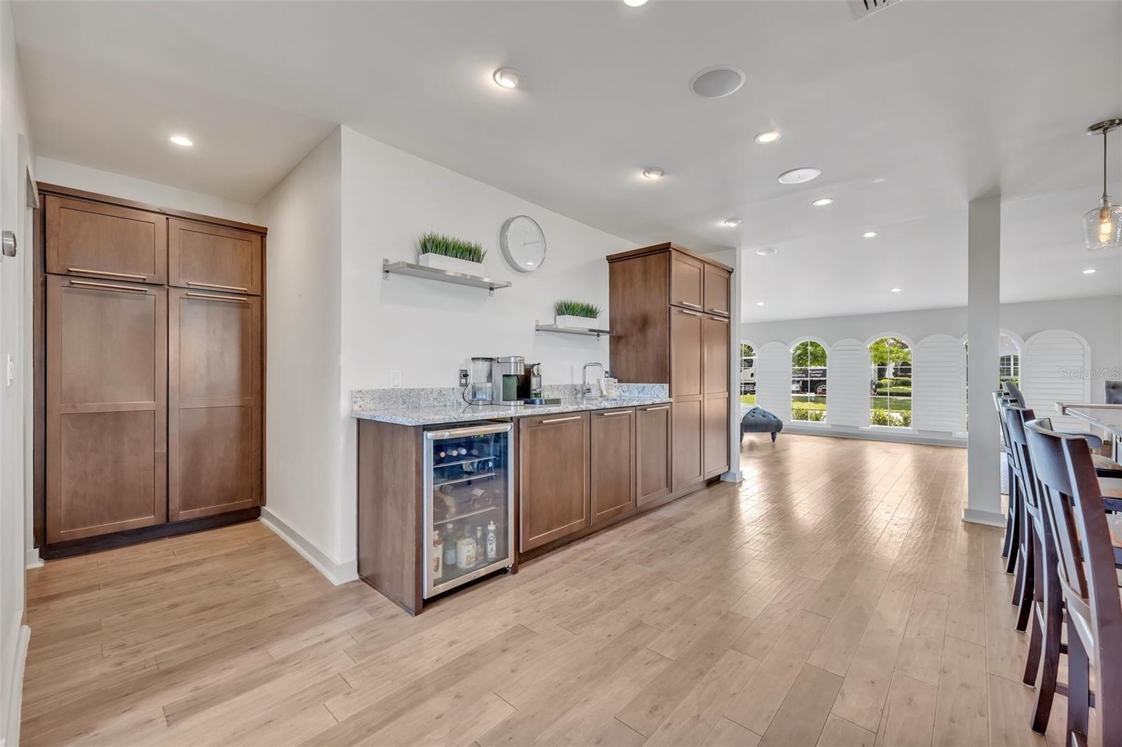 Image 17 of 58 For 1661 Woodland Avenue