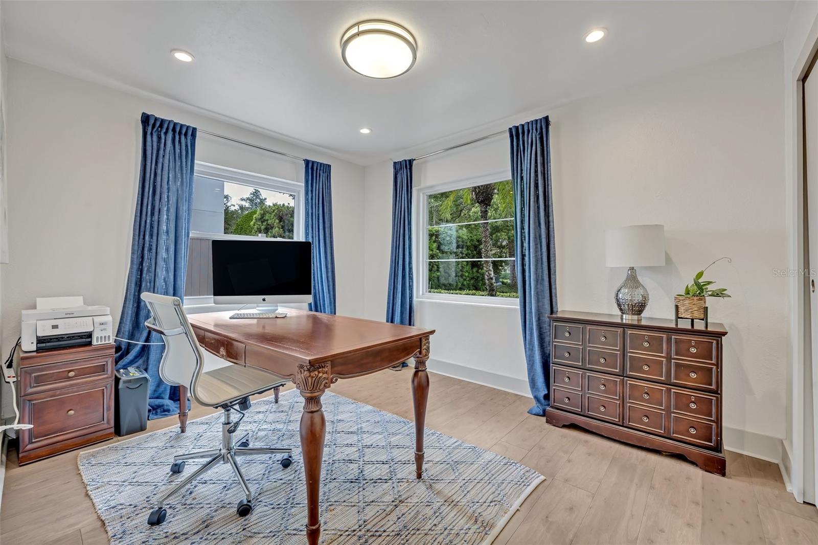 Image 28 of 58 For 1661 Woodland Avenue