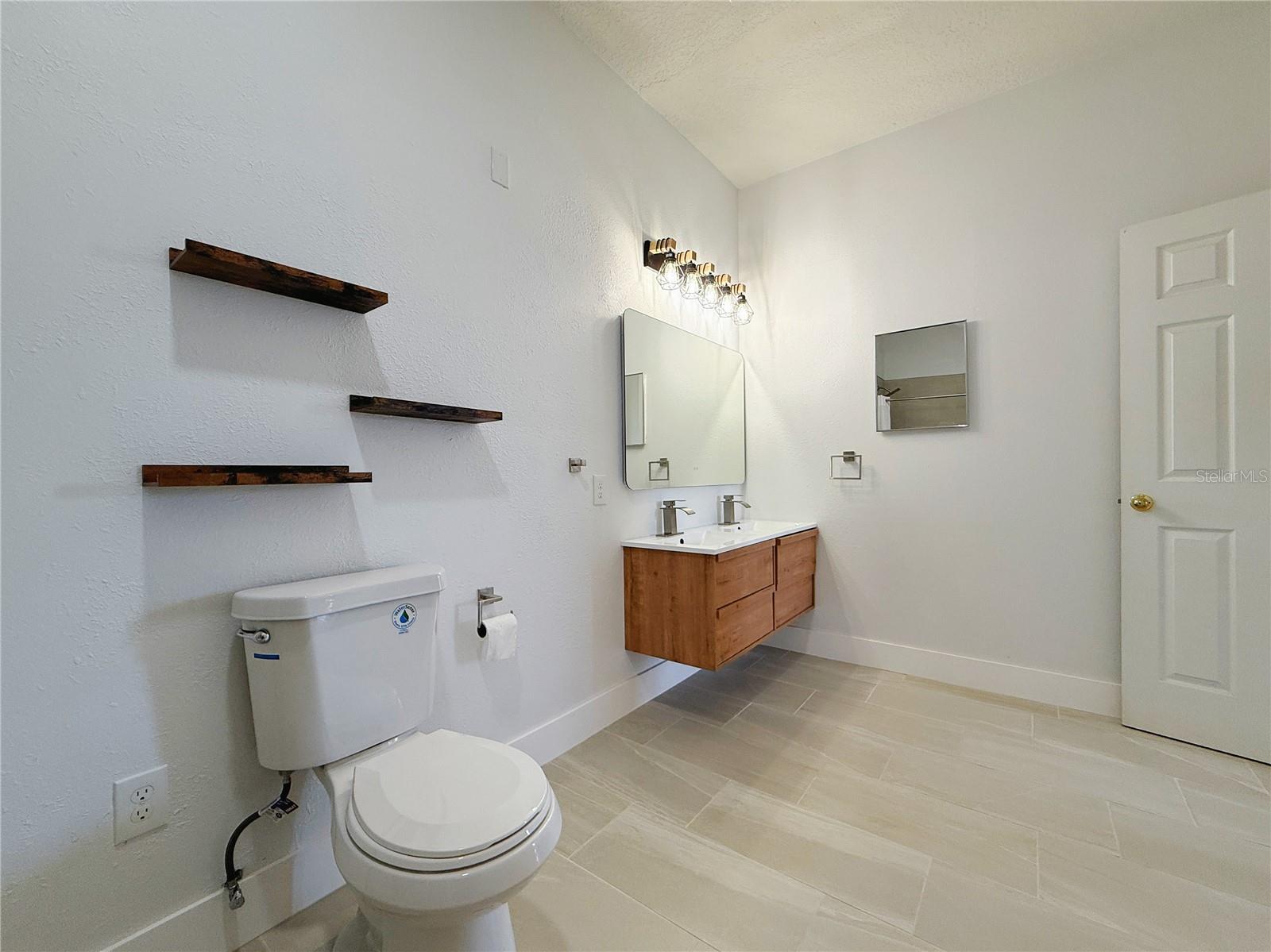 Image 3 of 17 For 194 Sand Ridge Drive