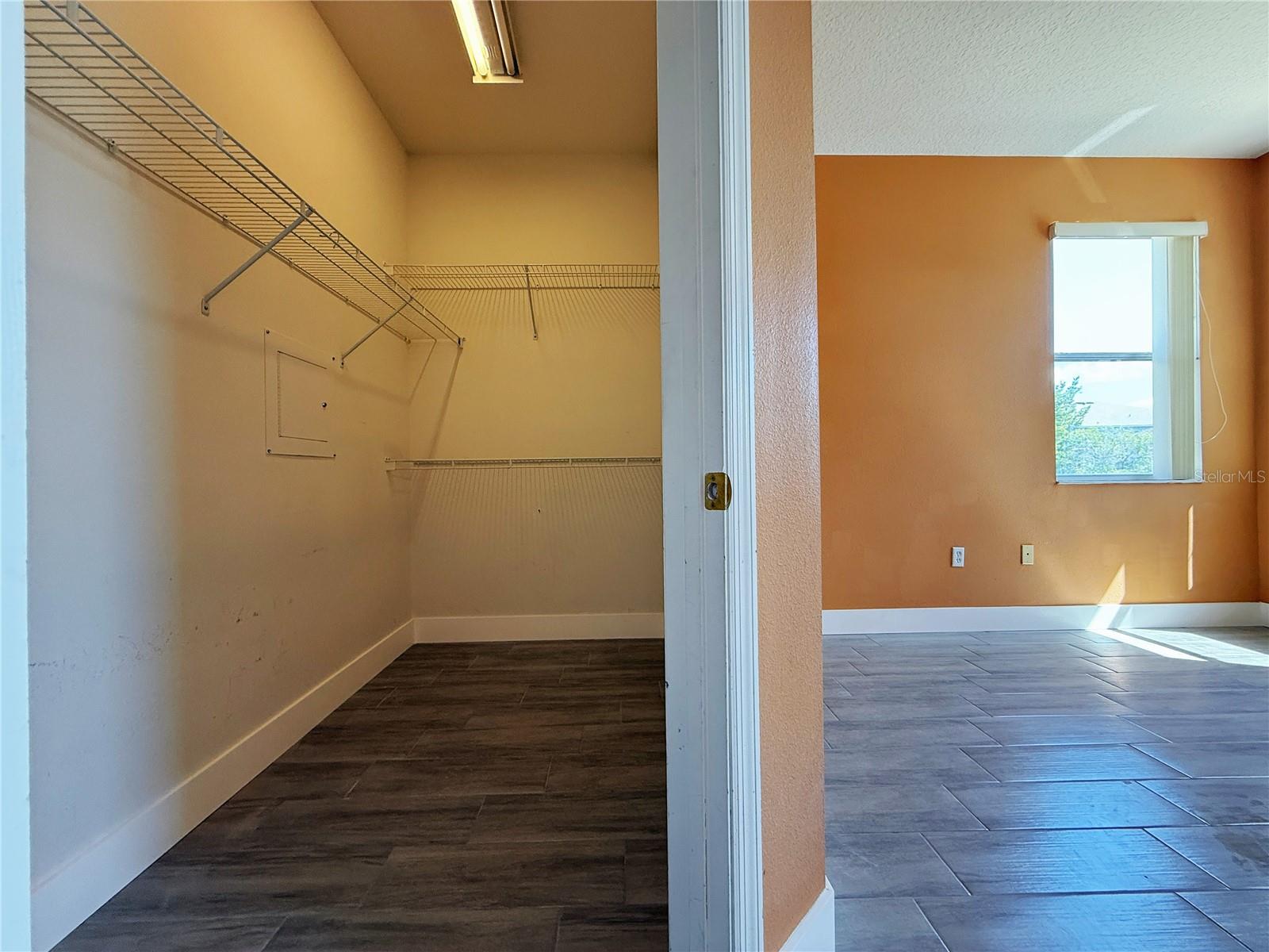 Image 5 of 17 For 194 Sand Ridge Drive