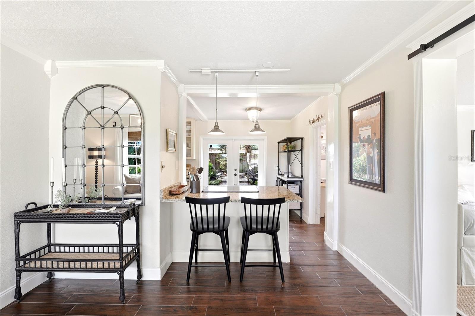 Image 11 of 33 For 2518 Weber Street