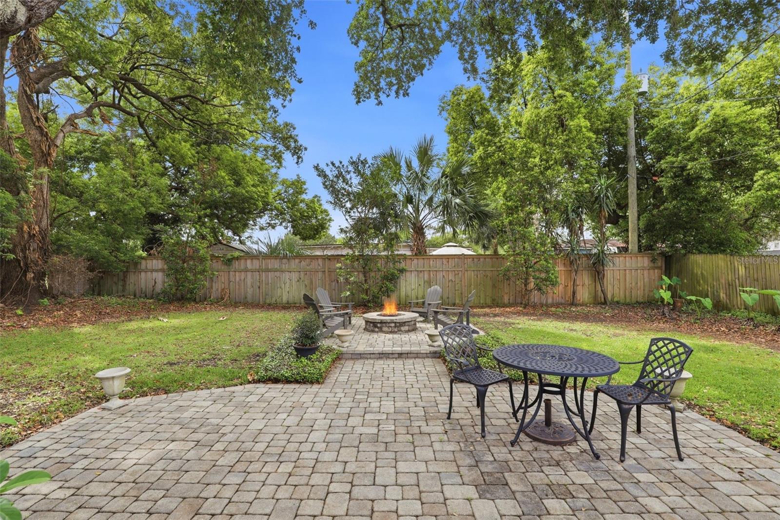 Image 28 of 33 For 2518 Weber Street