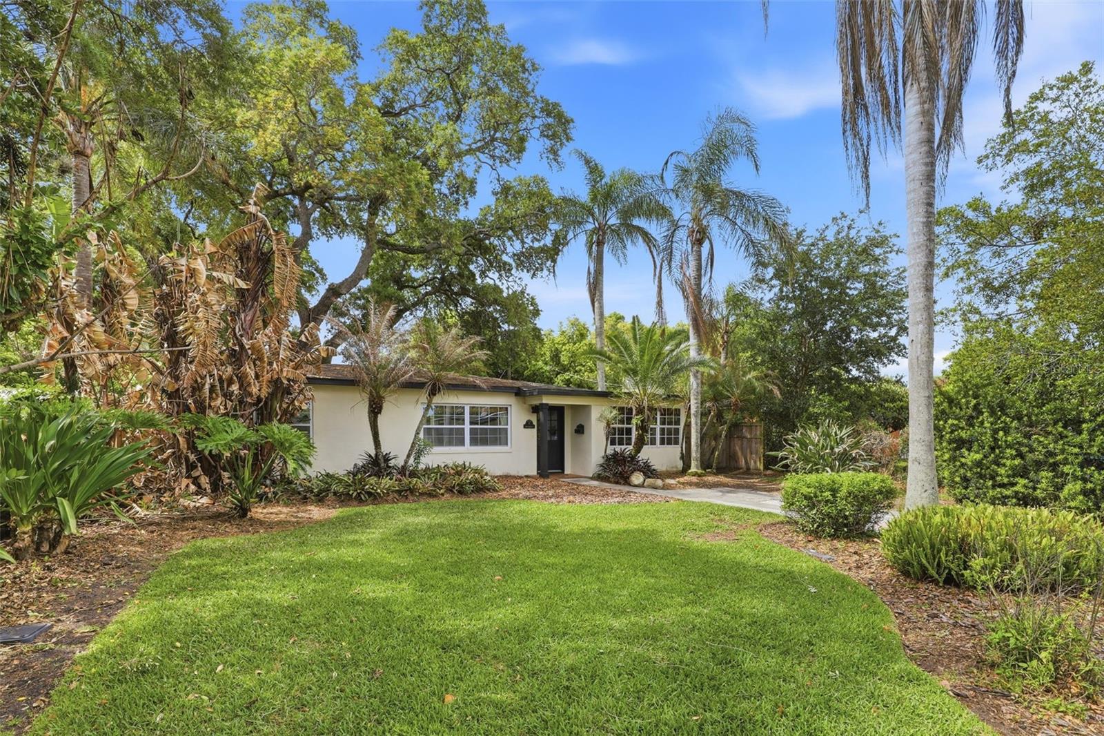 Image 3 of 33 For 2518 Weber Street