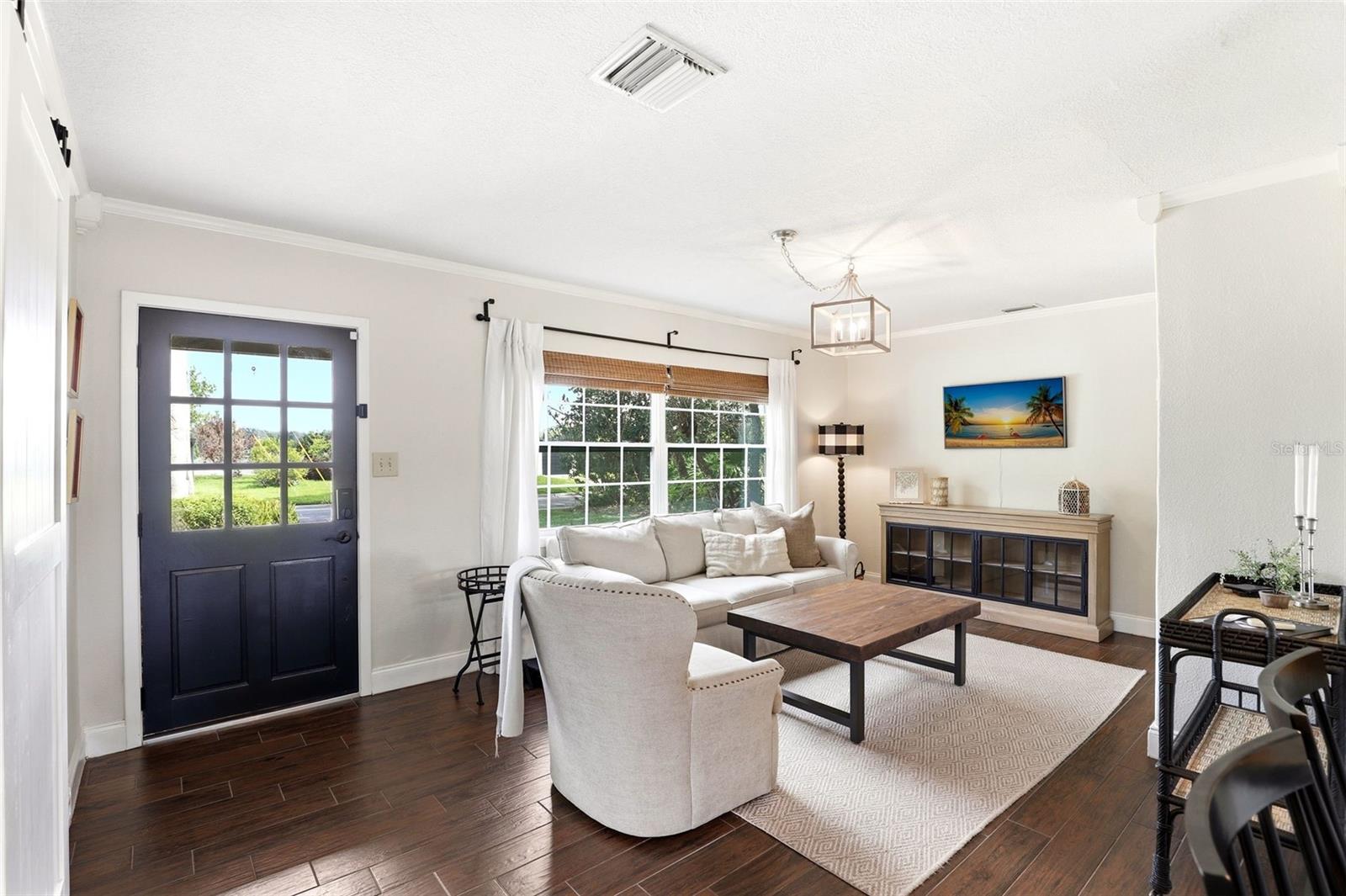 Image 8 of 33 For 2518 Weber Street