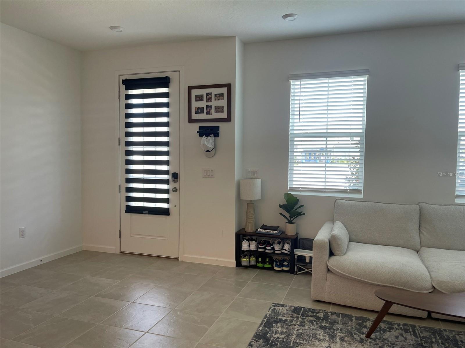 Image 4 of 17 For 3172 Gardenia Reserve Street