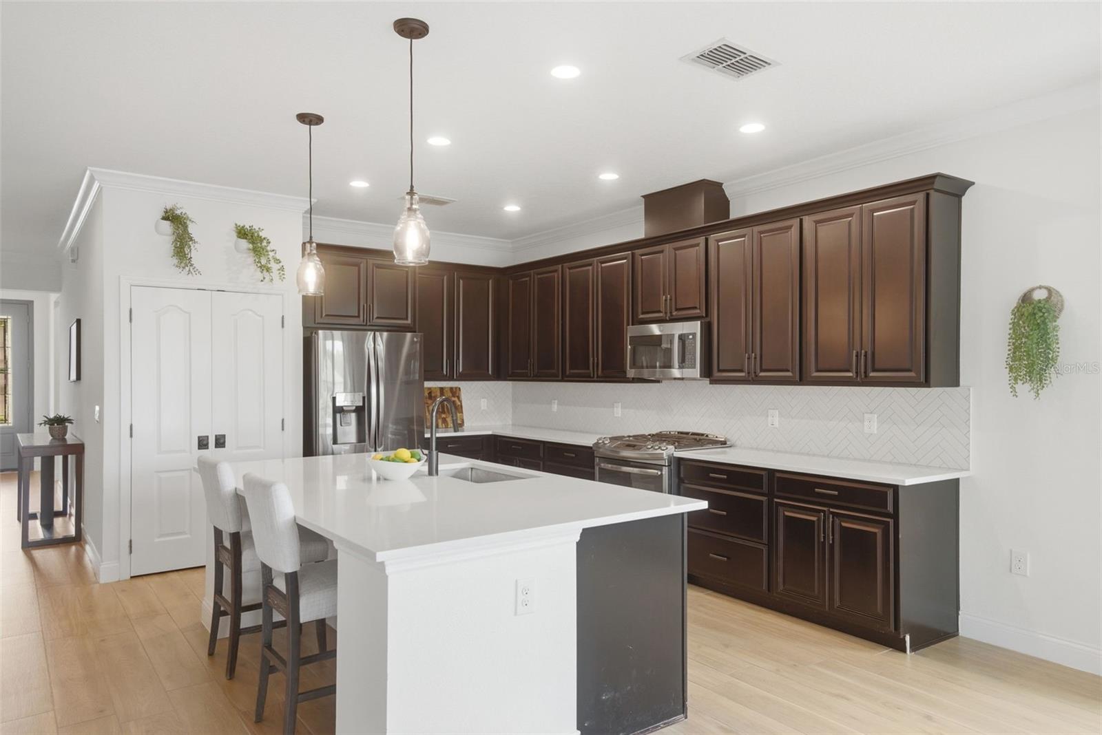 Image 17 of 54 For 192 Verde Way