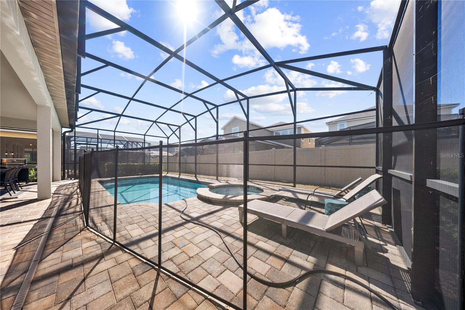 Image 17 of 85 For 9014 Pelican Cove Trail