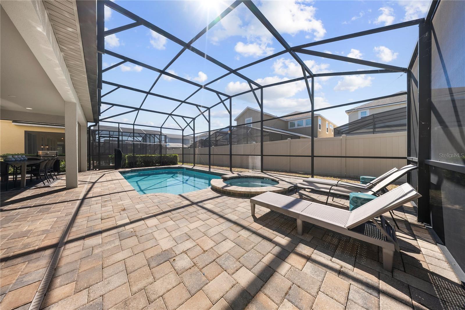 Image 25 of 85 For 9014 Pelican Cove Trail