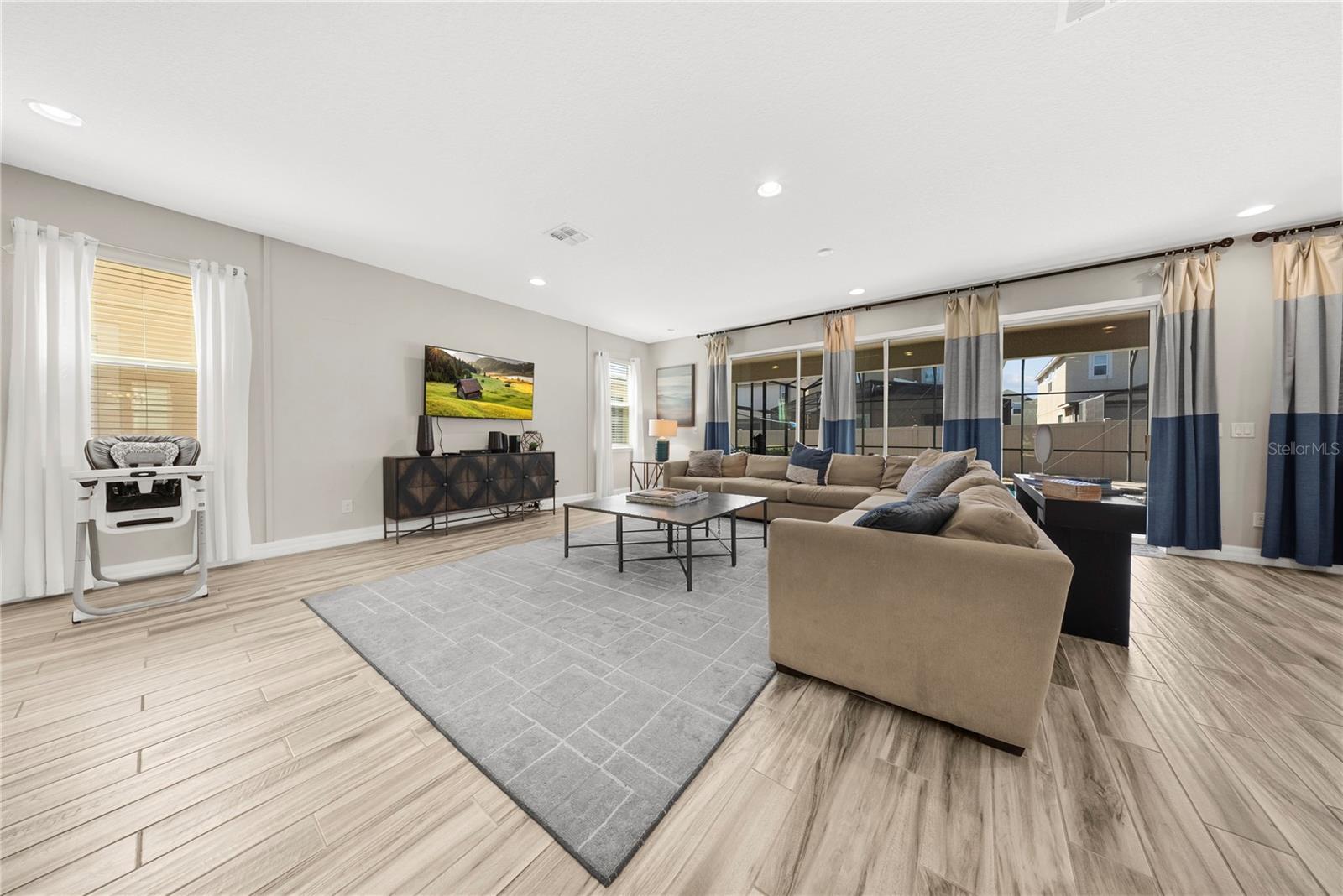 Image 34 of 85 For 9014 Pelican Cove Trail