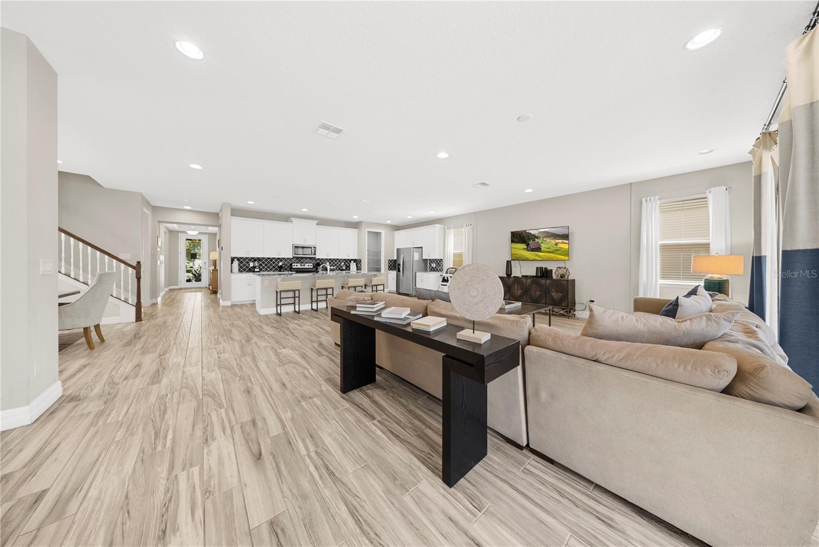 Image 35 of 85 For 9014 Pelican Cove Trail