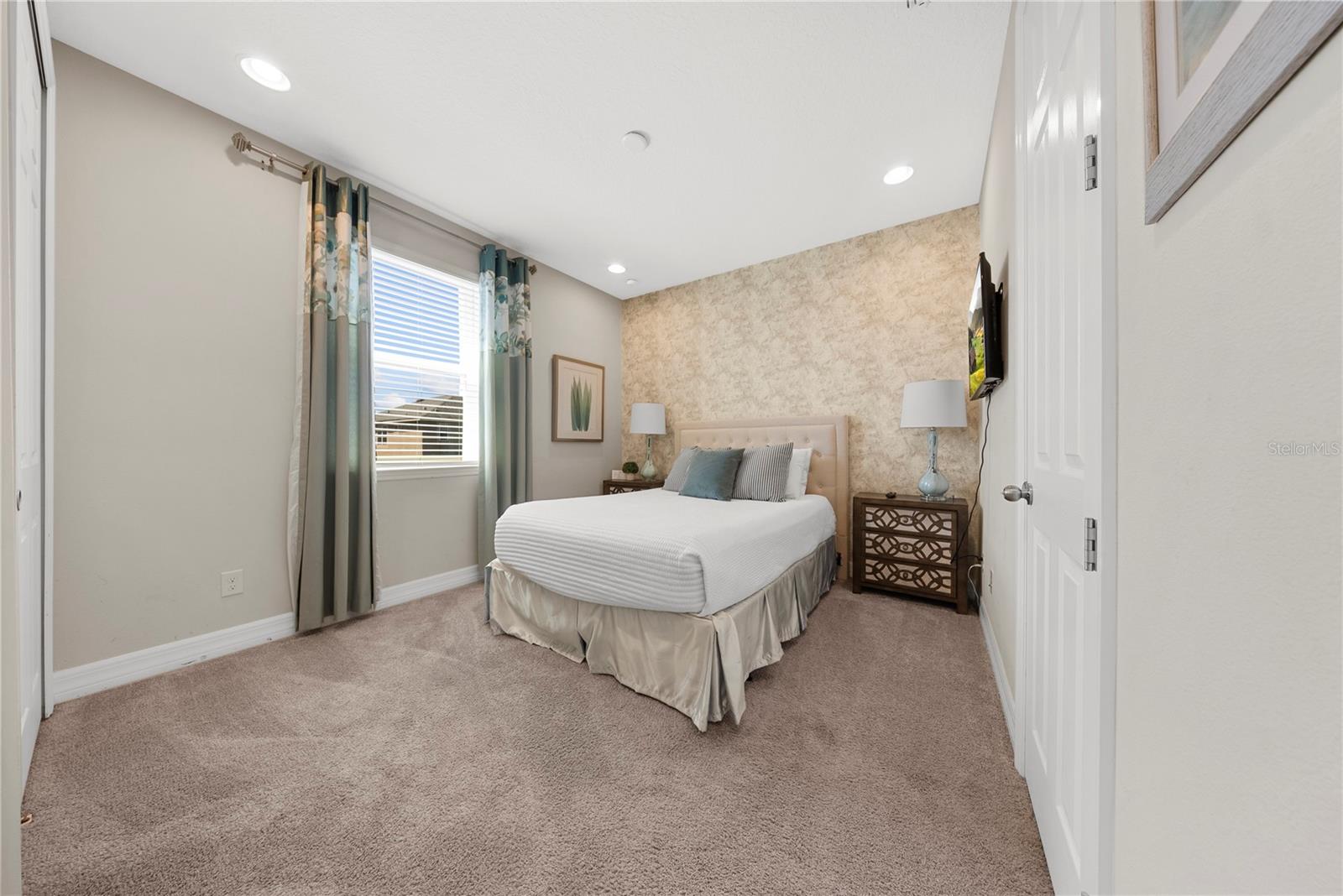 Image 60 of 85 For 9014 Pelican Cove Trail