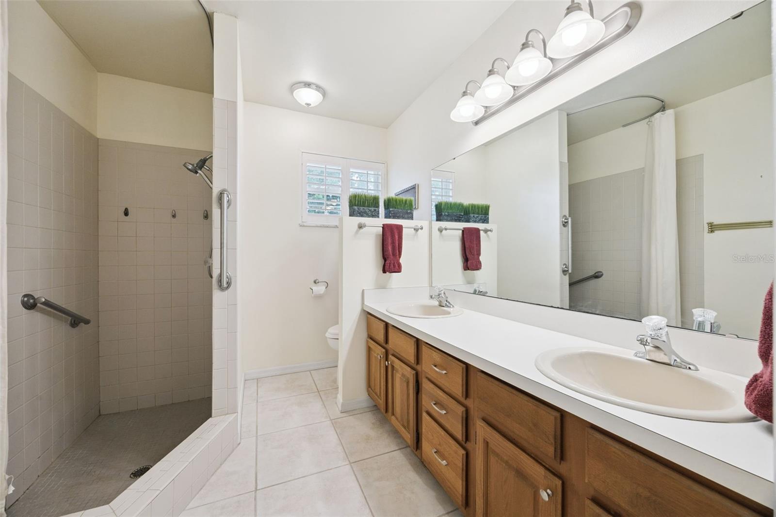 Image 24 of 60 For 7923 Thurmond Court