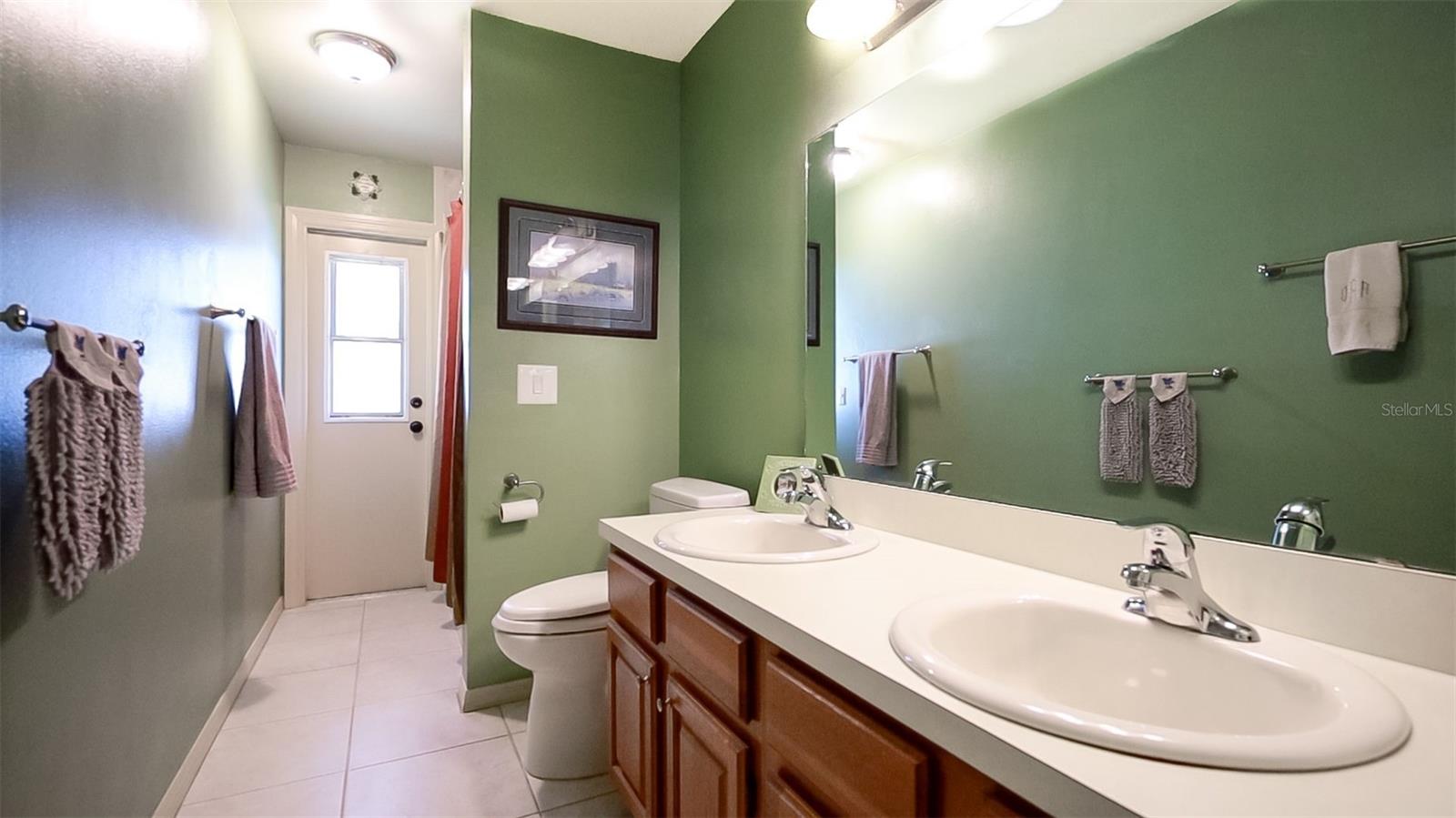 Image 27 of 60 For 7923 Thurmond Court