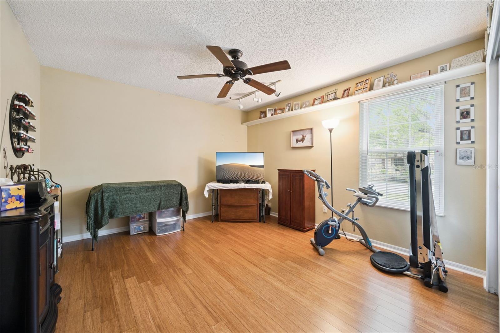 Image 29 of 60 For 7923 Thurmond Court