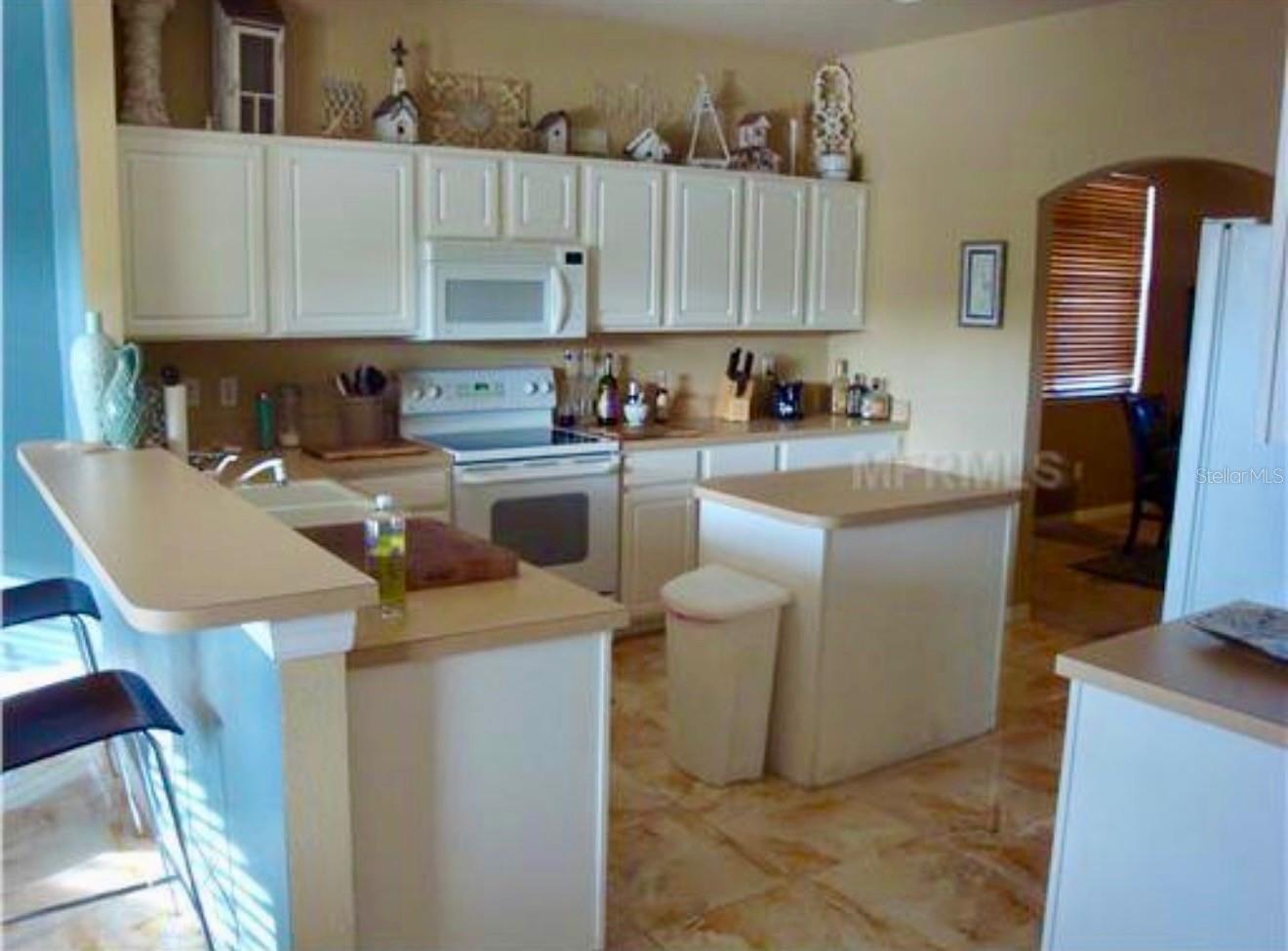 Image 4 of 20 For 313 Higher Combe Drive