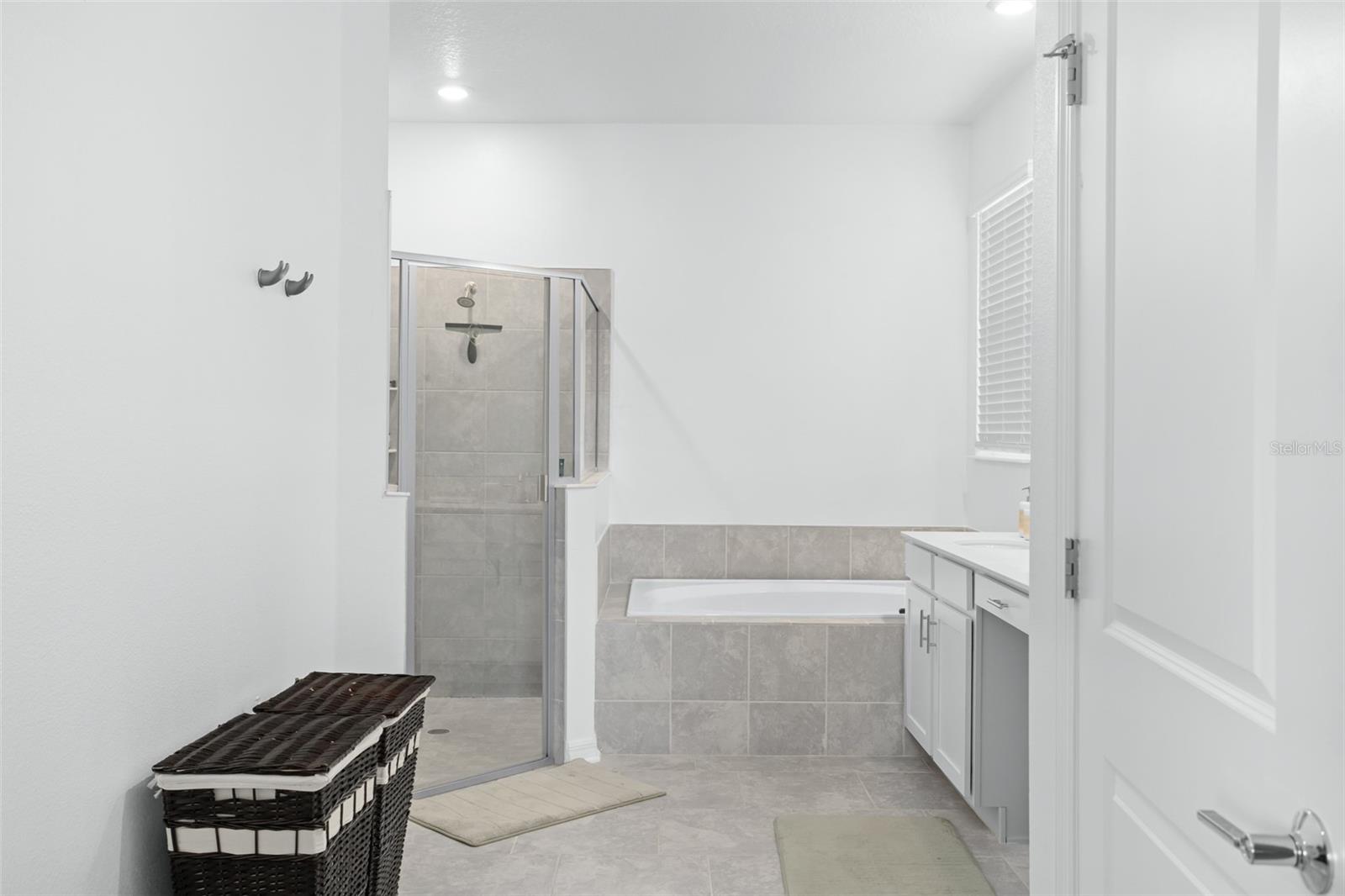 Image 30 of 43 For 6115 Claystone Way