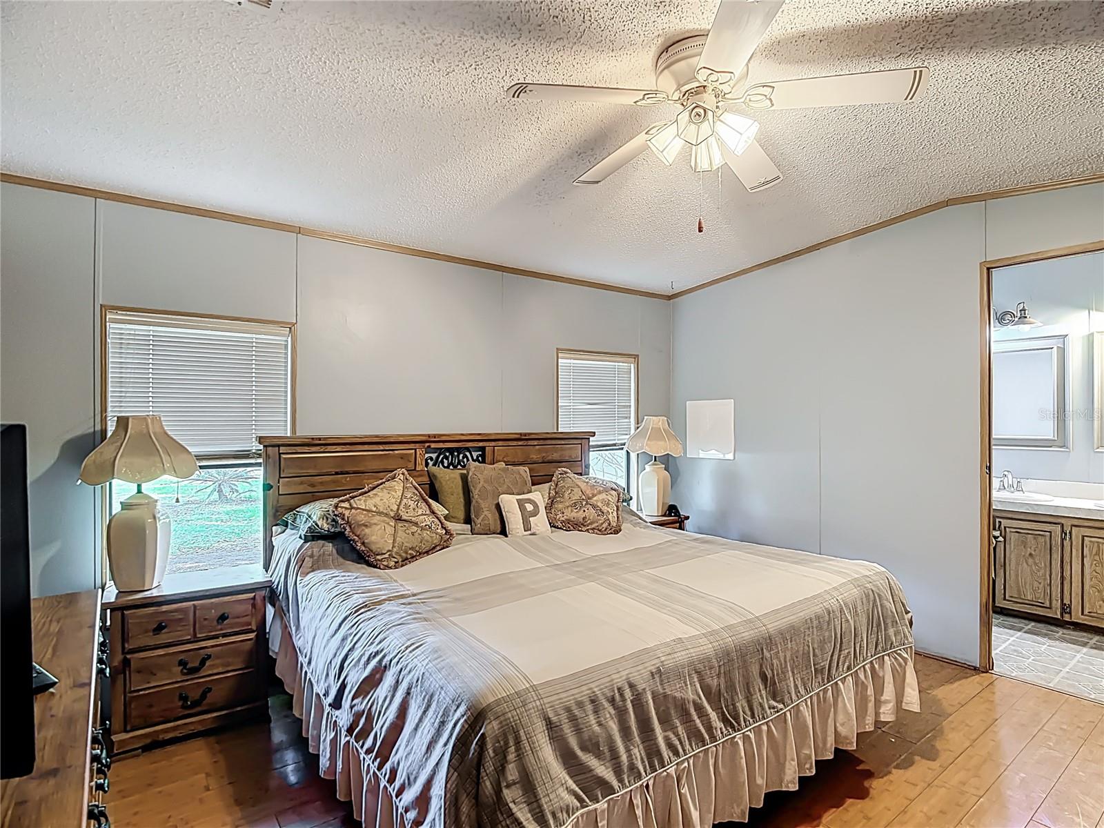 Image 27 of 51 For 821 Irene Drive