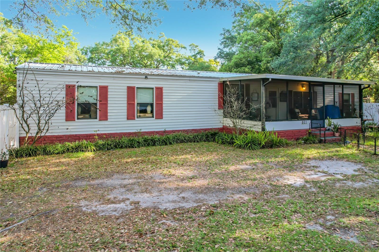 Image 42 of 51 For 821 Irene Drive