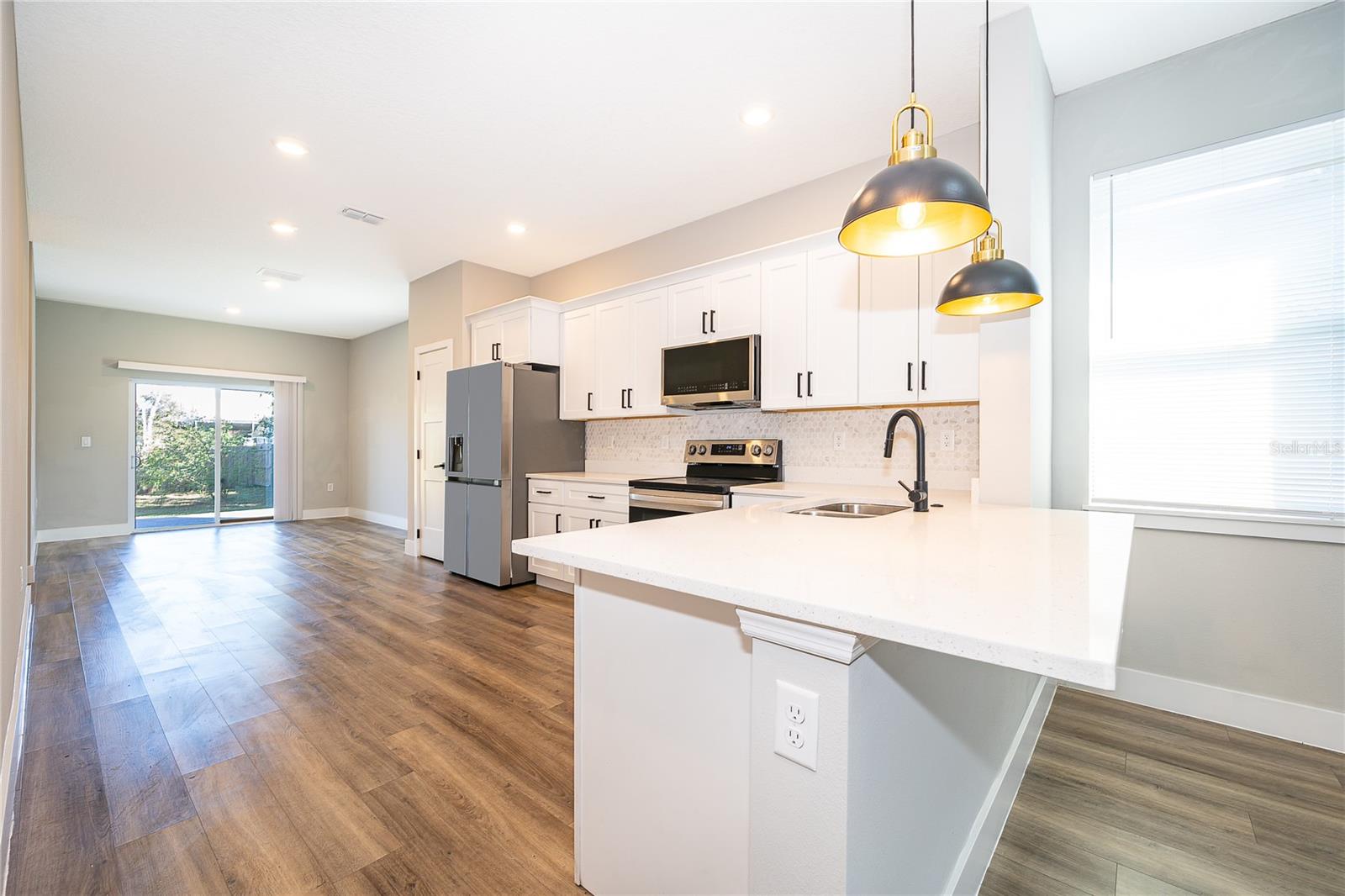 Image 12 of 31 For 1519 Indiana Street