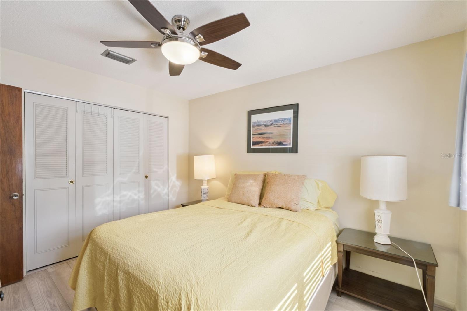 Image 14 of 19 For 714 Minnesota Avenue B