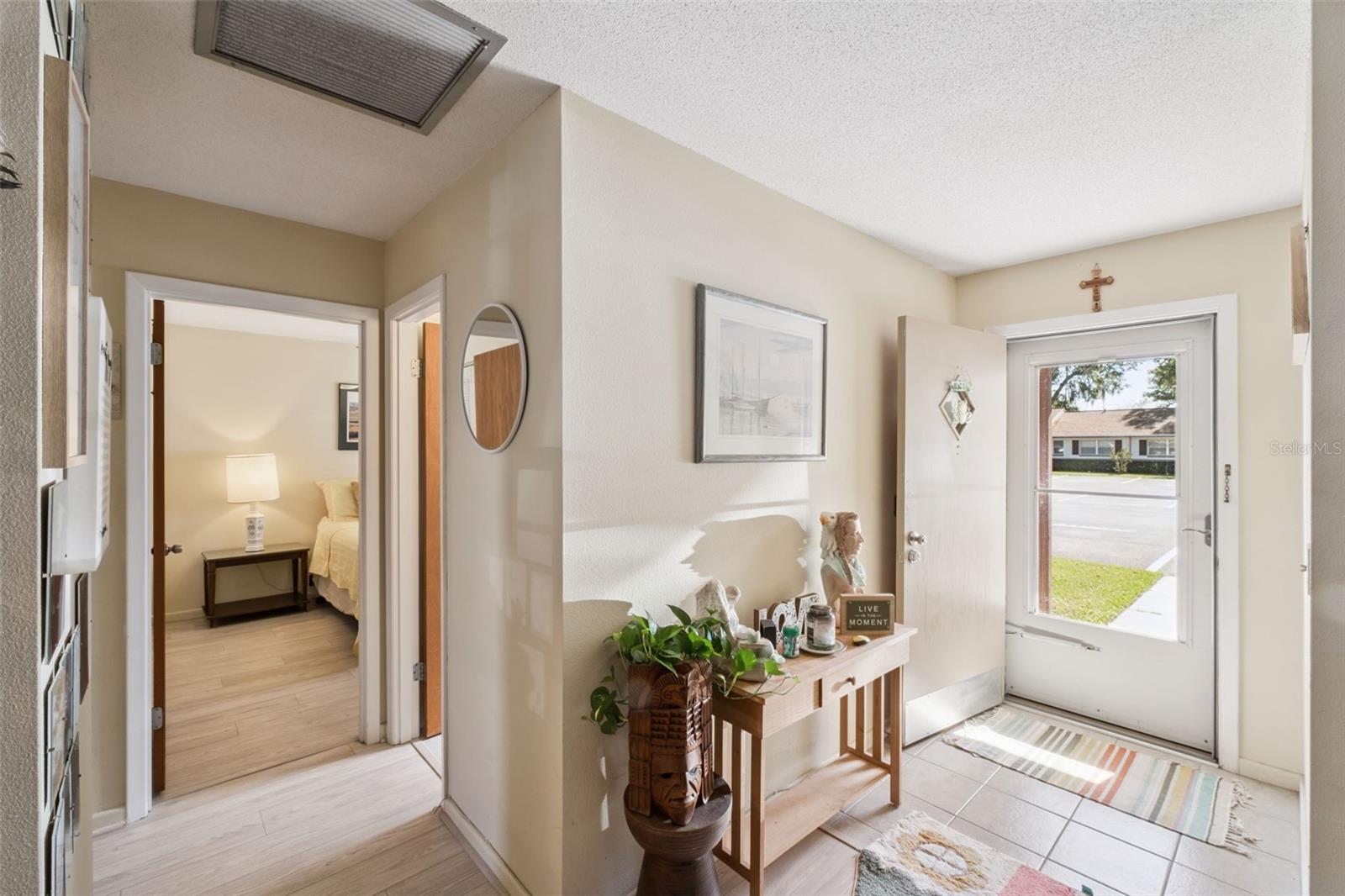 Image 3 of 19 For 714 Minnesota Avenue B