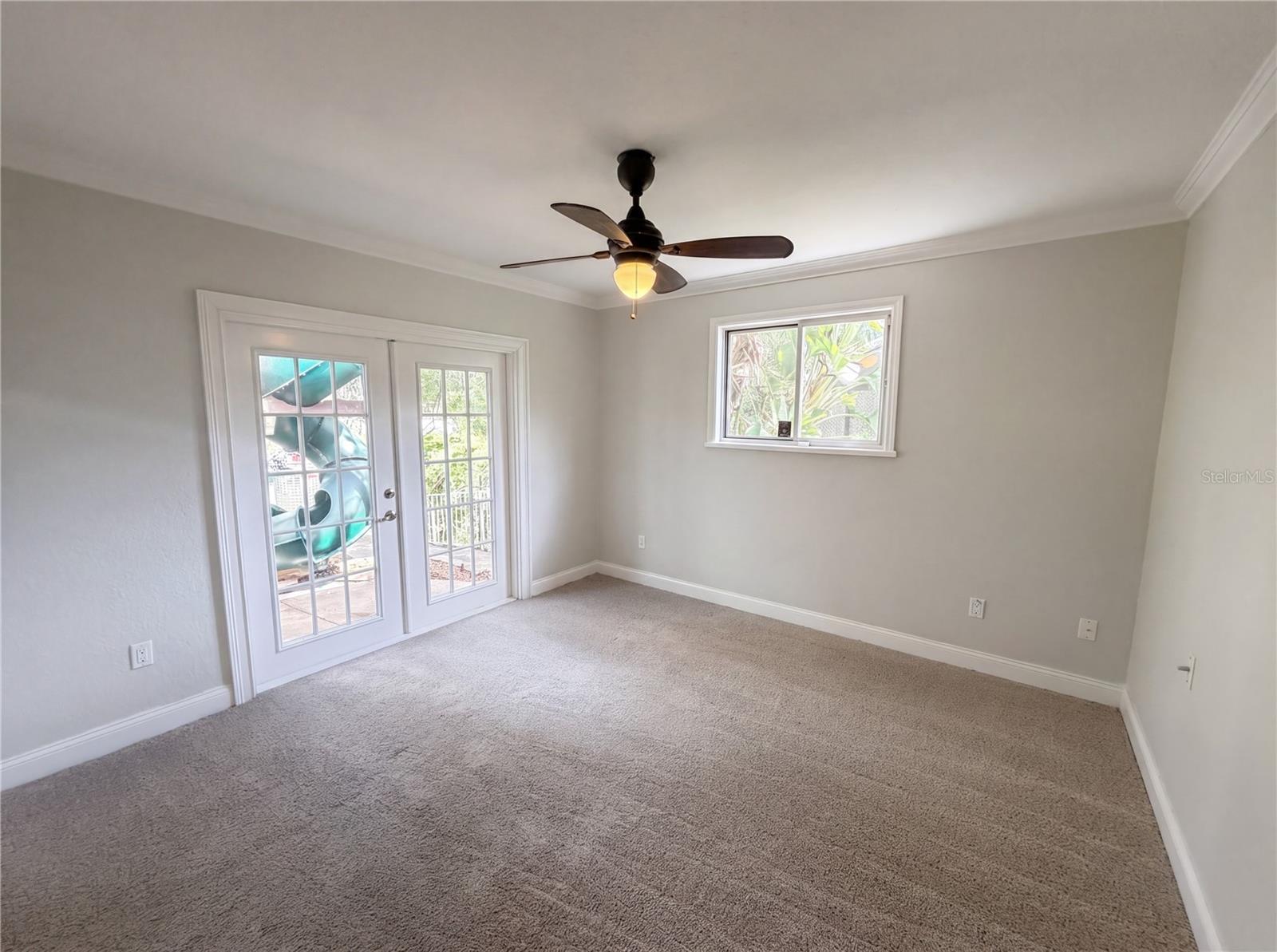 Image 19 of 50 For 5609 Executive Drive