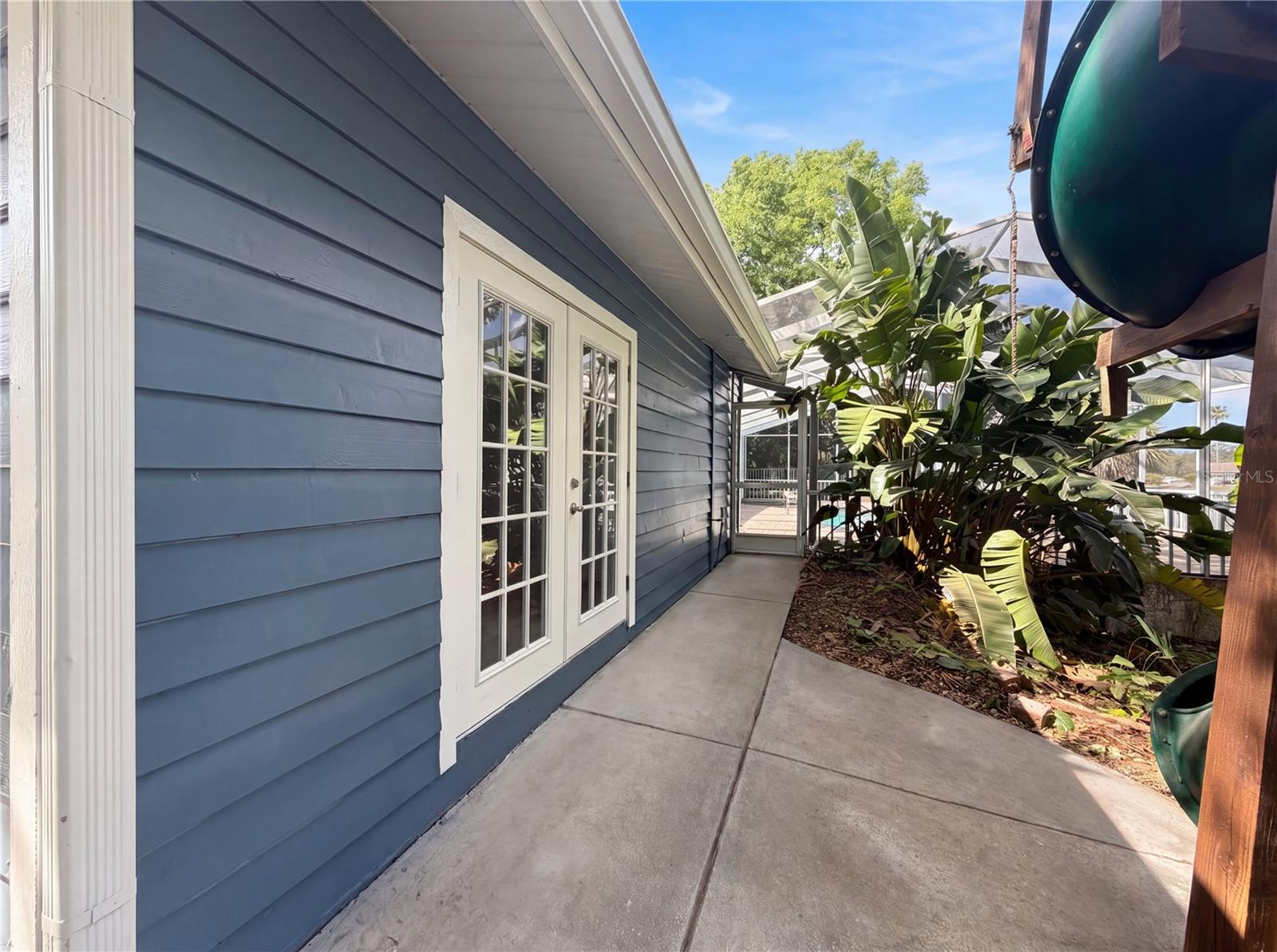 Image 46 of 50 For 5609 Executive Drive