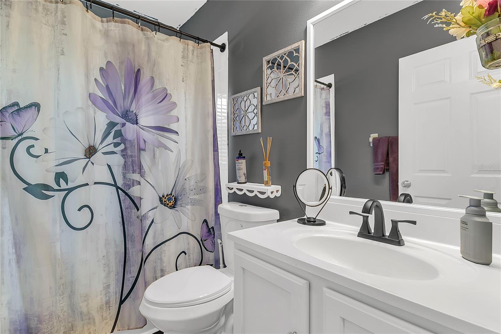 Image 24 of 46 For 3245 Countryside View Drive