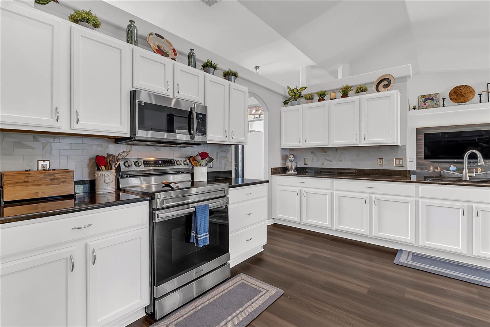 Image 3 of 46 For 3245 Countryside View Drive