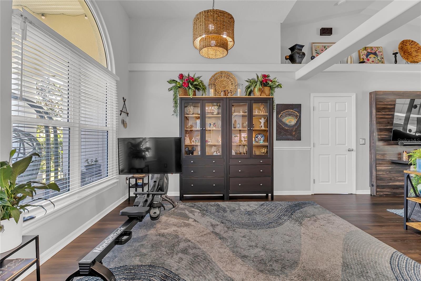 Image 7 of 46 For 3245 Countryside View Drive