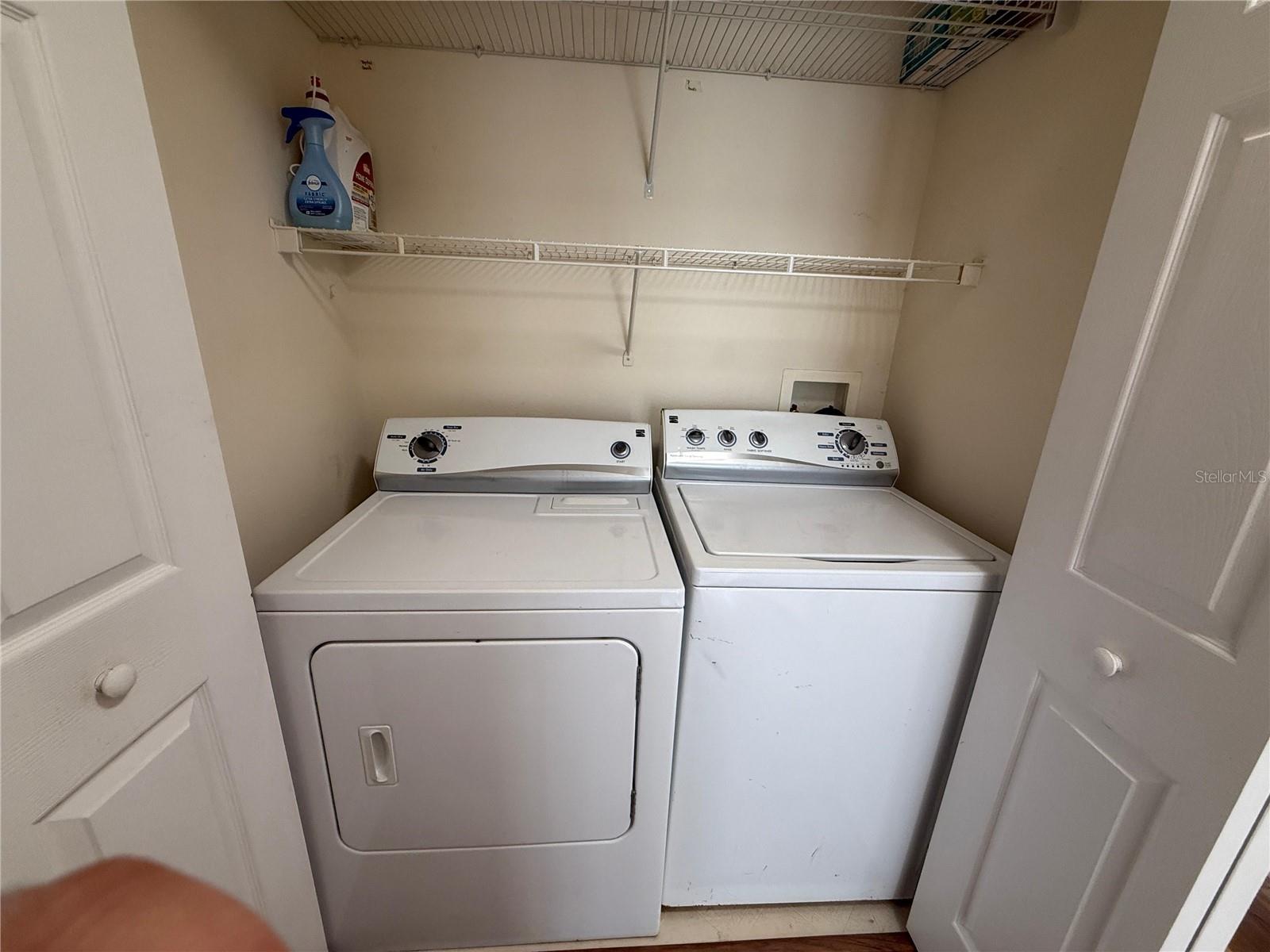 Image 14 of 18 For 1979 Summer Club Drive 213