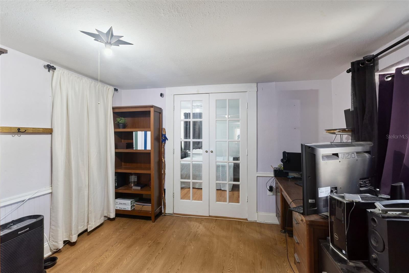 Image 14 of 34 For 2112 9th Street