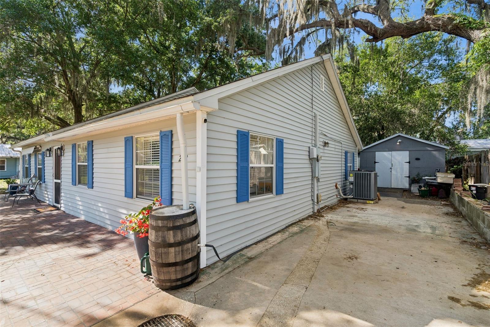 Image 19 of 34 For 2112 9th Street