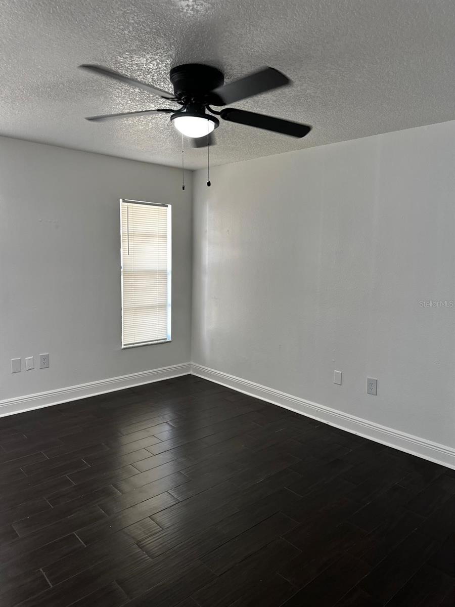 Image 26 of 33 For 1520 Country Ridge Drive