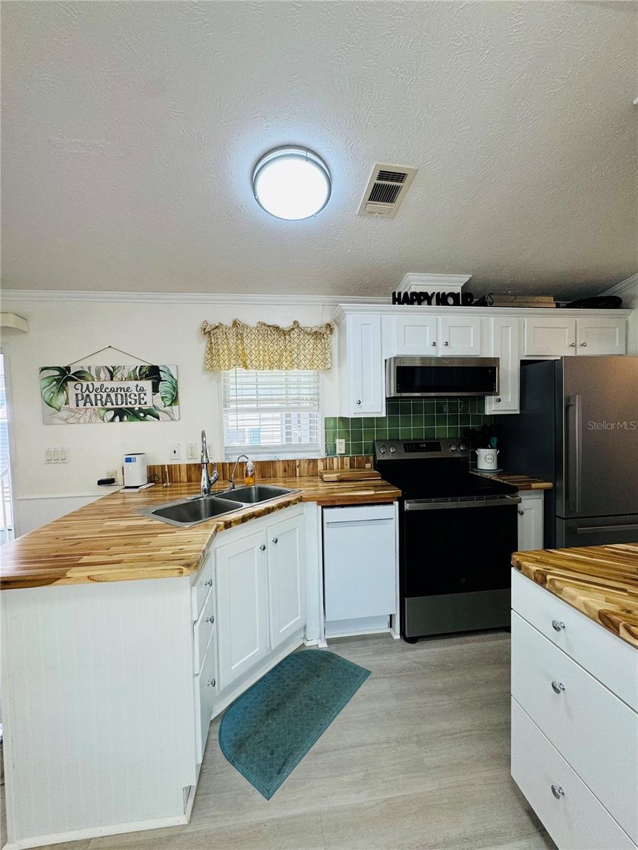 Image 13 of 51 For 146 Jack Nicklaus Lane