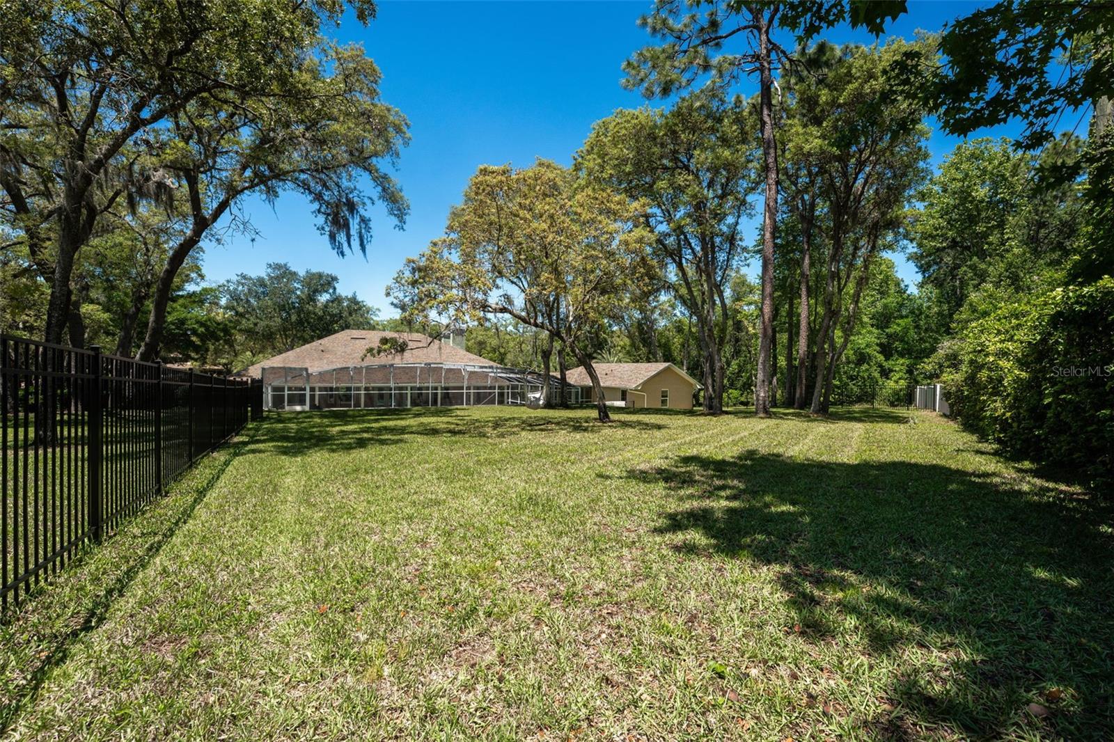 Image 67 of 77 For 811 Greenshire Court