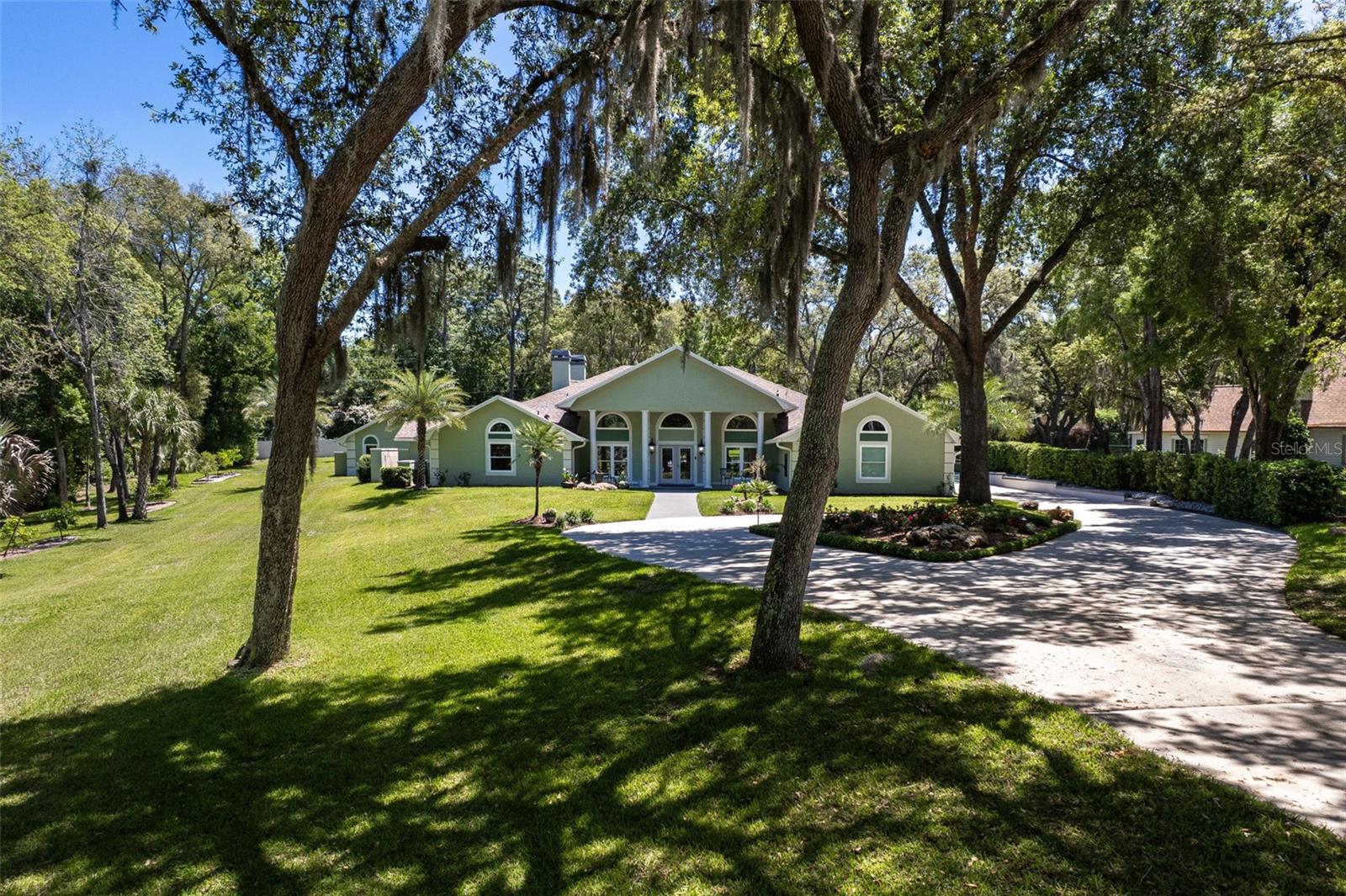 Image 68 of 77 For 811 Greenshire Court