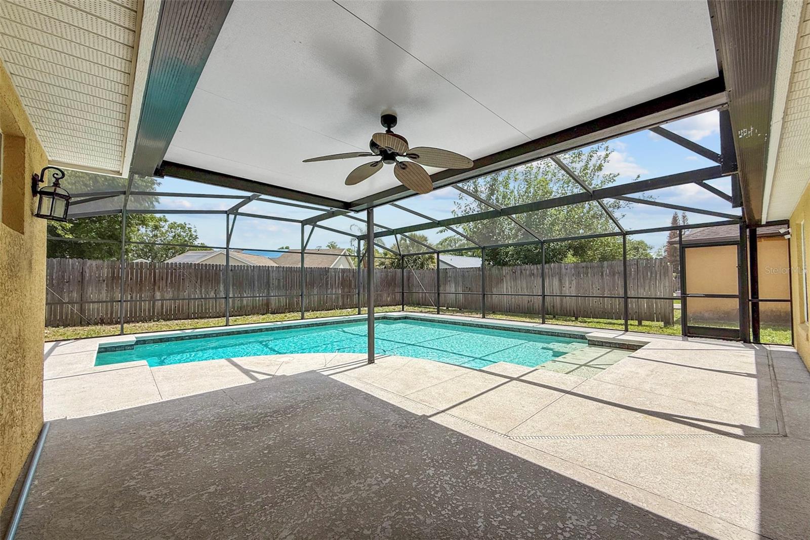 Image 16 of 18 For 3131 Colorado Avenue