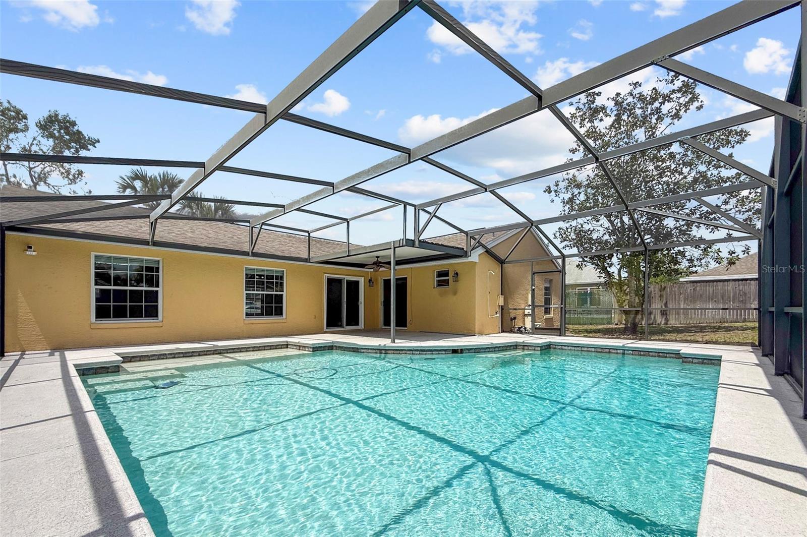 Image 18 of 18 For 3131 Colorado Avenue