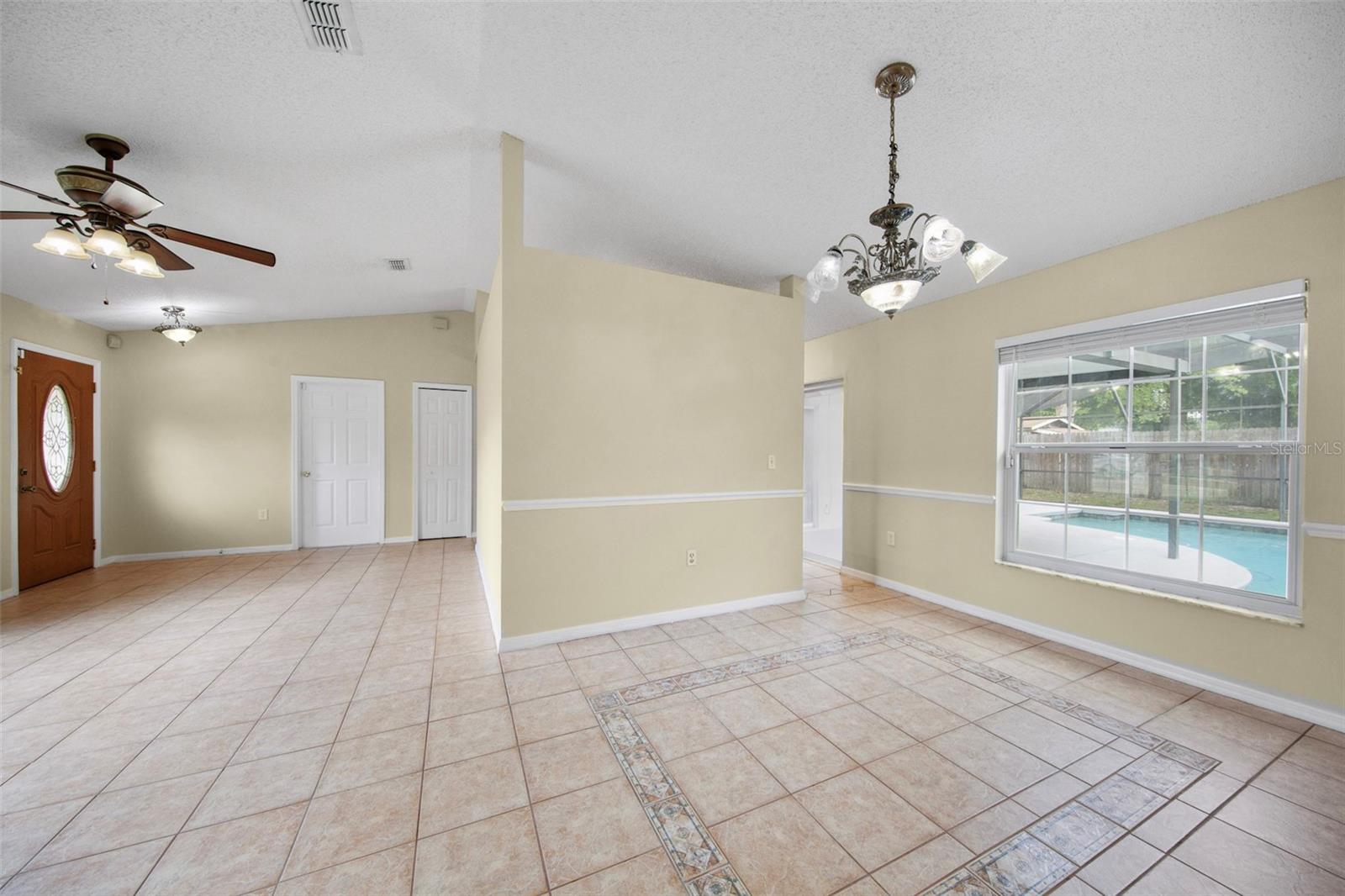 Image 9 of 18 For 3131 Colorado Avenue